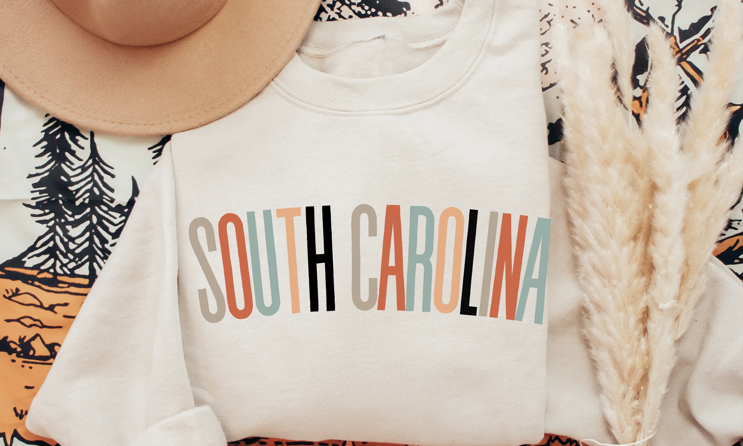 South Carolina Crewneck Sweatshirt Women's Spring Trendy State Gift Pastel Pullover Black Ash White Gift for Her SC Gift