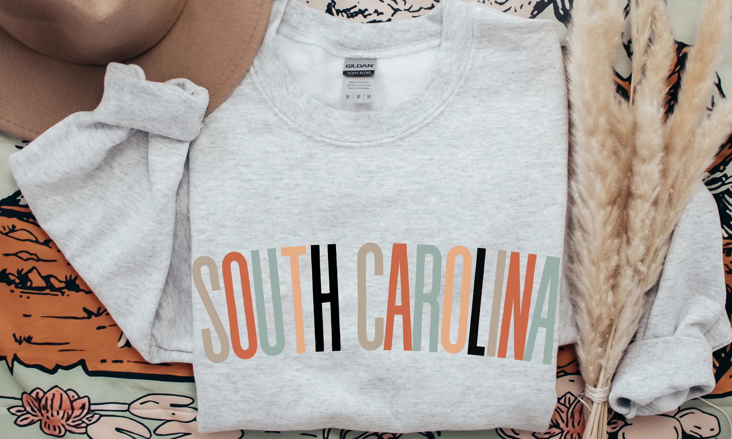 South Carolina Crewneck Sweatshirt Women's Spring Trendy State Gift Pastel Pullover Black Ash White Gift for Her SC Gift